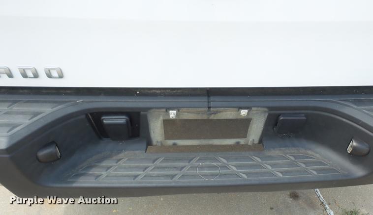 image for item DC5380 2011 Chevrolet Silverado 1500 Ext. Cab pickup truck