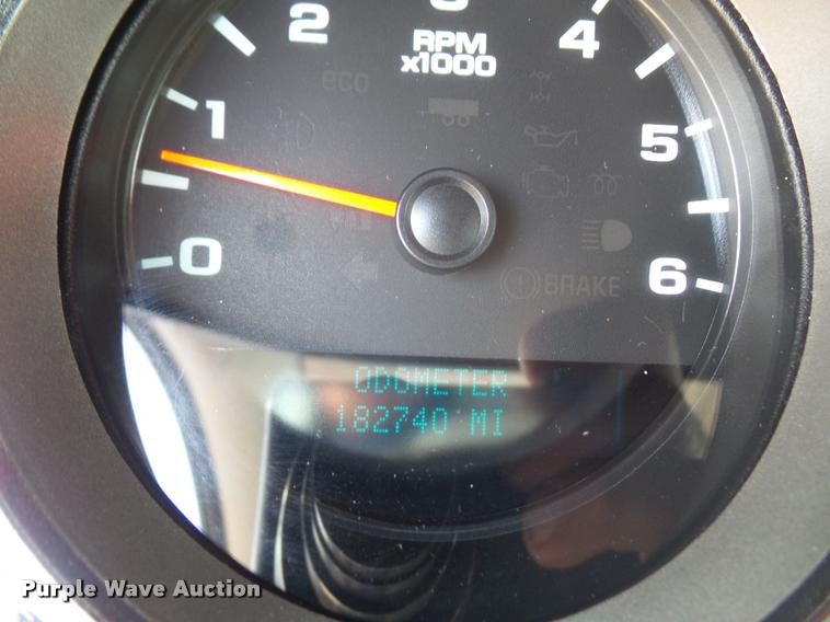 image for item DC5381 2011 Chevrolet Silverado 2500HD Crew Cab pickup truck