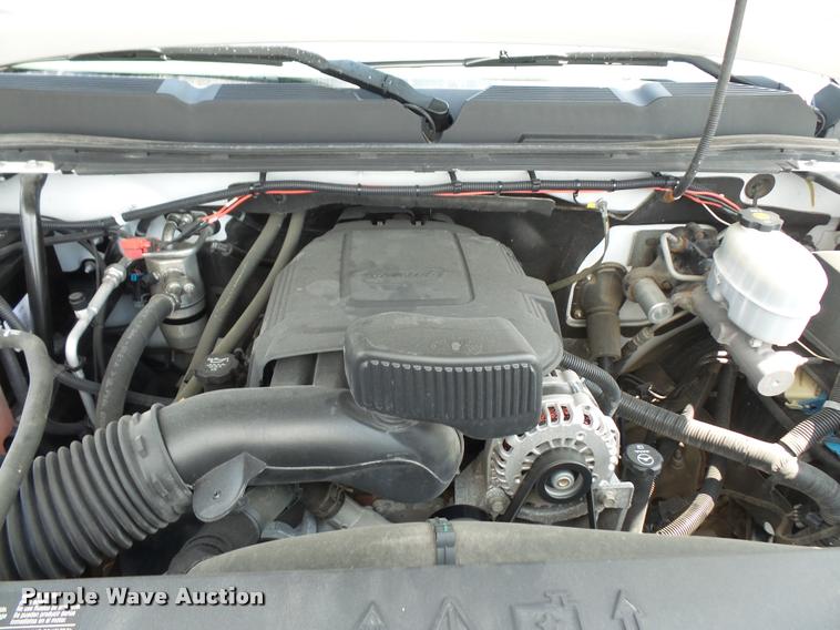 image for item DC5381 2011 Chevrolet Silverado 2500HD Crew Cab pickup truck