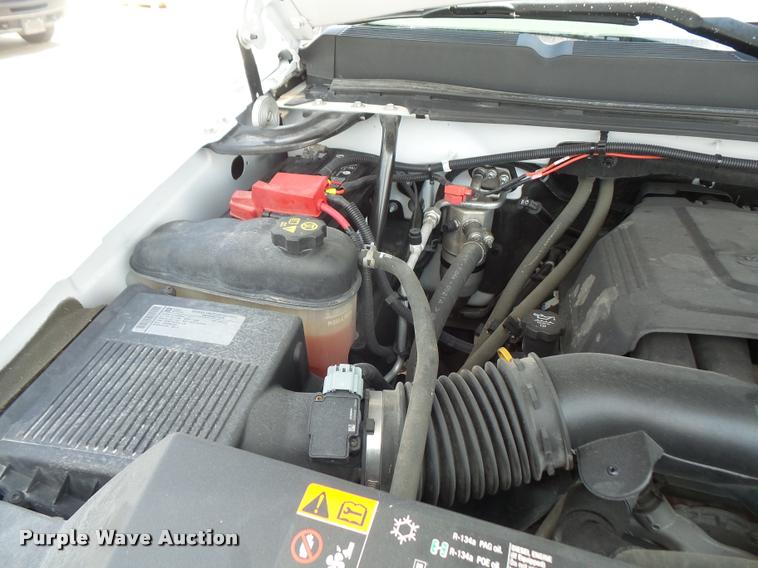 image for item DC5381 2011 Chevrolet Silverado 2500HD Crew Cab pickup truck