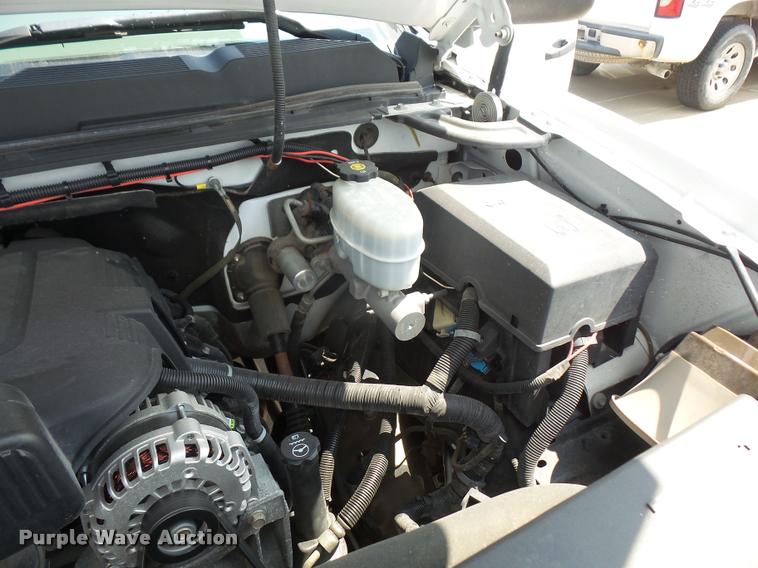 image for item DC5381 2011 Chevrolet Silverado 2500HD Crew Cab pickup truck