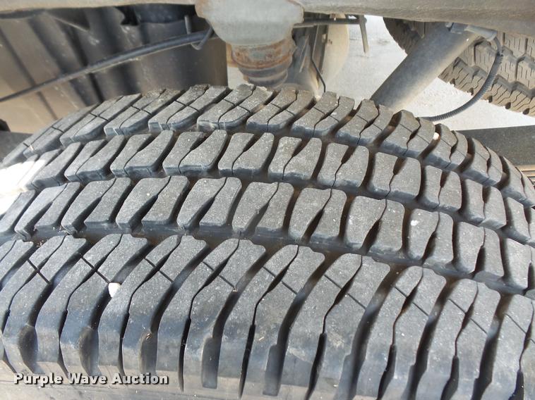 image for item DC5381 2011 Chevrolet Silverado 2500HD Crew Cab pickup truck