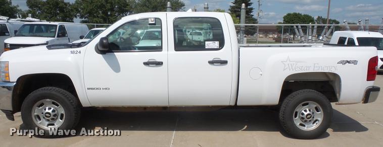 image for item DC5383 2011 Chevrolet Silverado 2500HD Crew Cab pickup truck