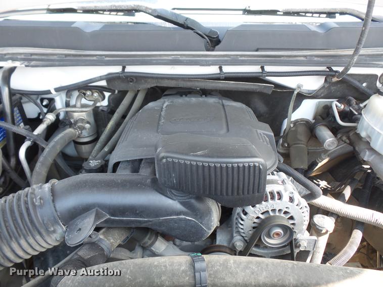 image for item DC5383 2011 Chevrolet Silverado 2500HD Crew Cab pickup truck