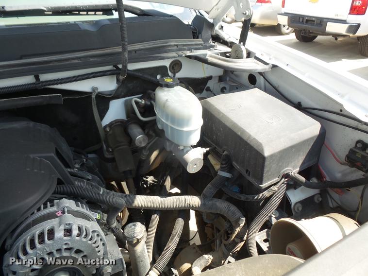 image for item DC5383 2011 Chevrolet Silverado 2500HD Crew Cab pickup truck