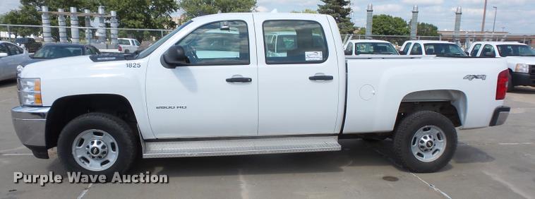 image for item DC5384 2011 Chevrolet Silverado 2500HD Crew Cab pickup truck