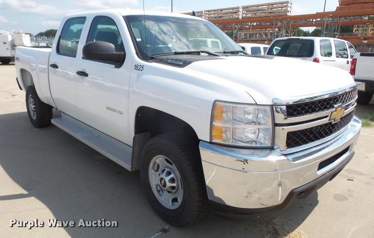image for item DC5384 2011 Chevrolet Silverado 2500HD Crew Cab pickup truck