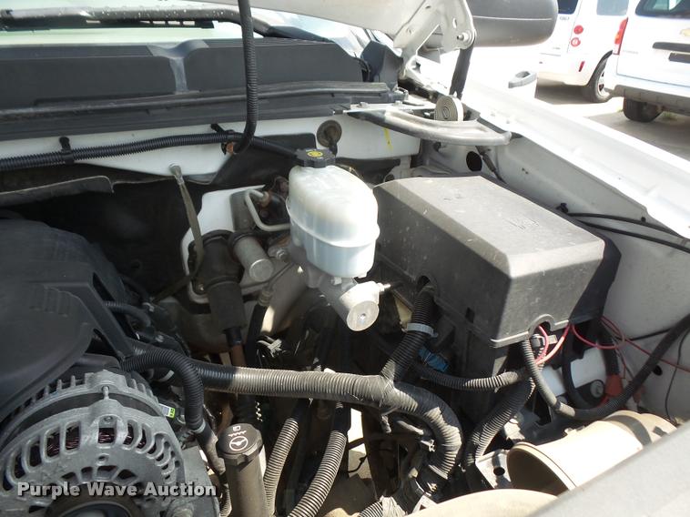 image for item DC5384 2011 Chevrolet Silverado 2500HD Crew Cab pickup truck