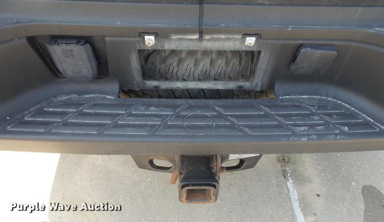 image for item DC5384 2011 Chevrolet Silverado 2500HD Crew Cab pickup truck