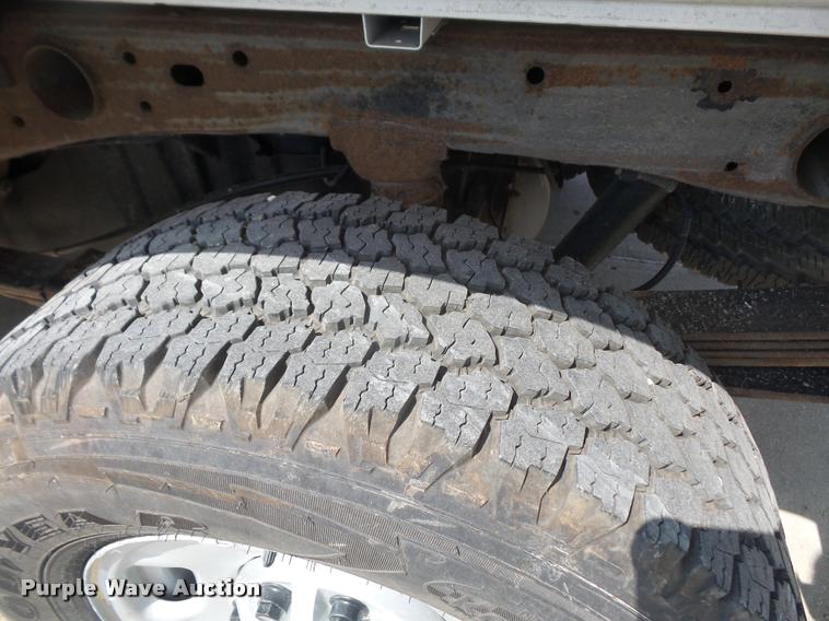 image for item DC5384 2011 Chevrolet Silverado 2500HD Crew Cab pickup truck