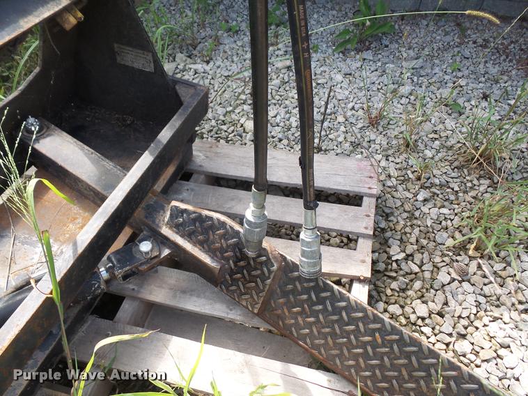 image for item DC5404 Nursey Jaws skid steer attachment