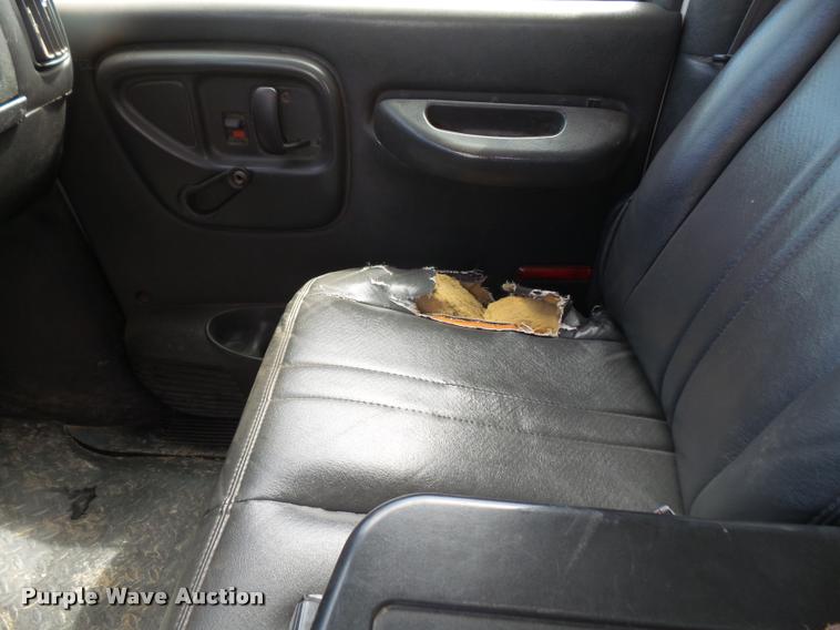 image for item DC5407 2007 Chevrolet C4500 Crew Cab flatbed truck