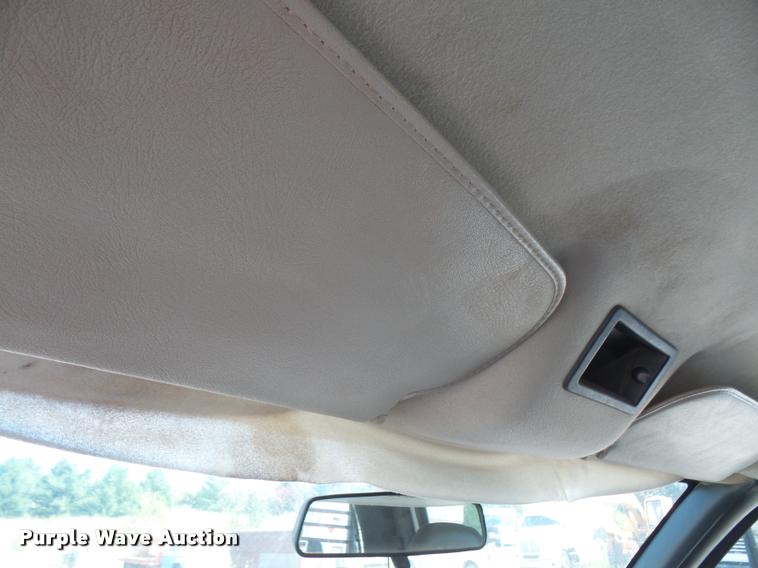 image for item DC5407 2007 Chevrolet C4500 Crew Cab flatbed truck