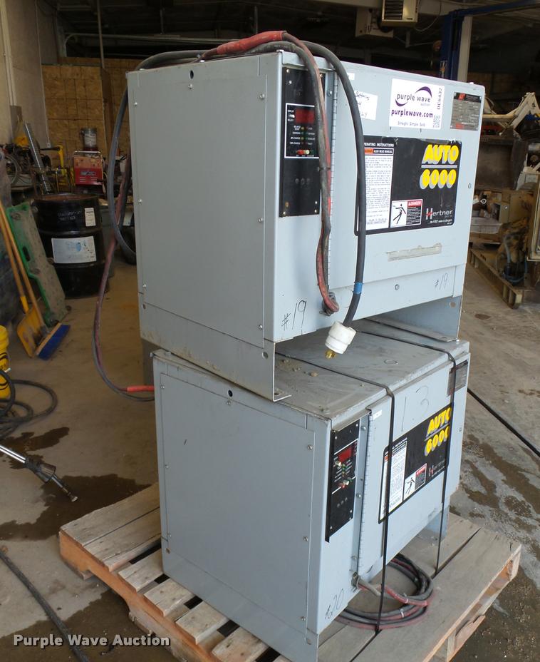 image for item DC6432 (4) battery chargers