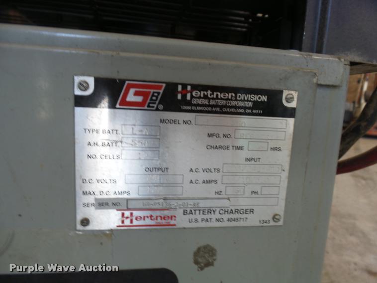 image for item DC6432 (4) battery chargers