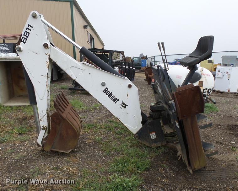 image for item DC6434 Bobcat 8811 backhoe attachment