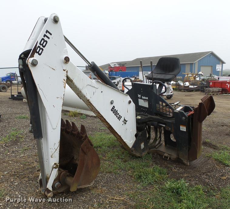 image for item DC6434 Bobcat 8811 backhoe attachment