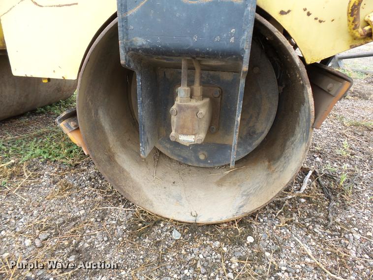 image for item DC6440 Bomag DDR3100 double drum vibratory roller