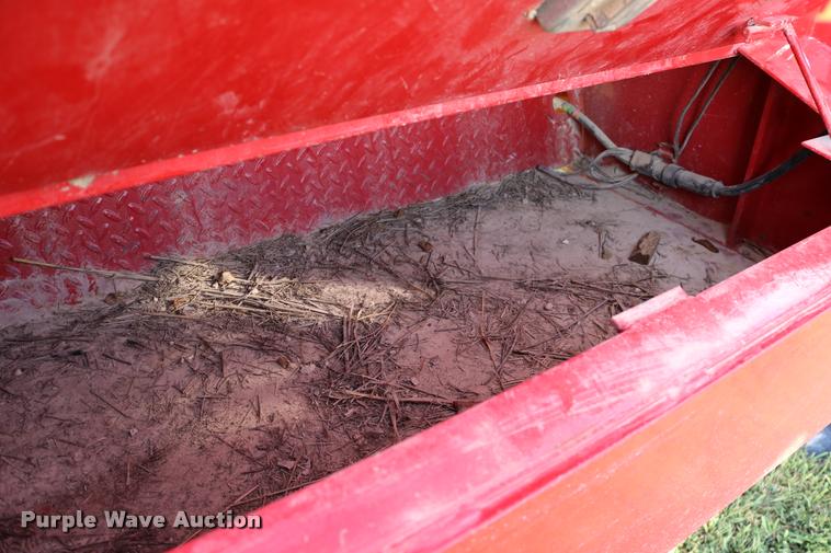 image for item DD0168 2016 H&H flatbed trailer