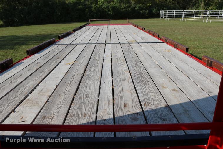 image for item DD0168 2016 H&H flatbed trailer