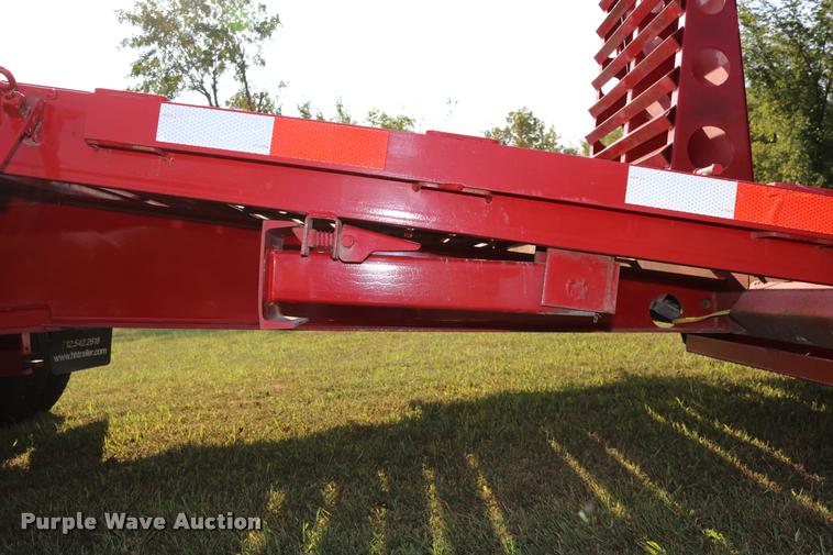 image for item DD0168 2016 H&H flatbed trailer