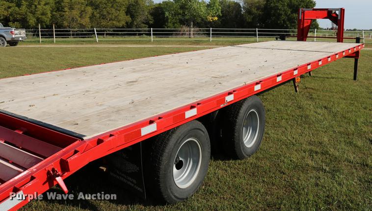 image for item DD0168 2016 H&H flatbed trailer