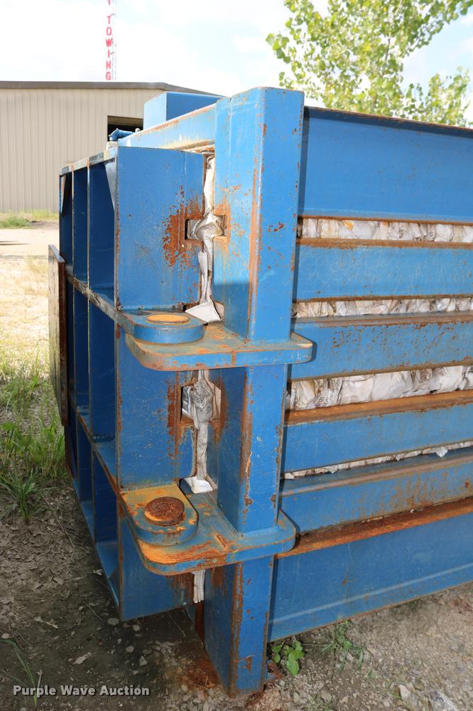 image for item DD0180 1995 Cram-A-Lot HX72 cardboard baler