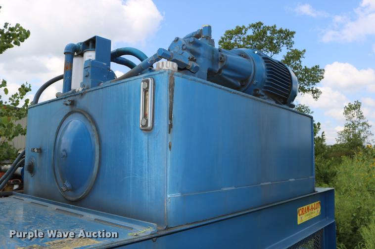 image for item DD0180 1995 Cram-A-Lot HX72 cardboard baler