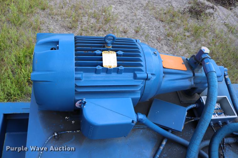 image for item DD0180 1995 Cram-A-Lot HX72 cardboard baler