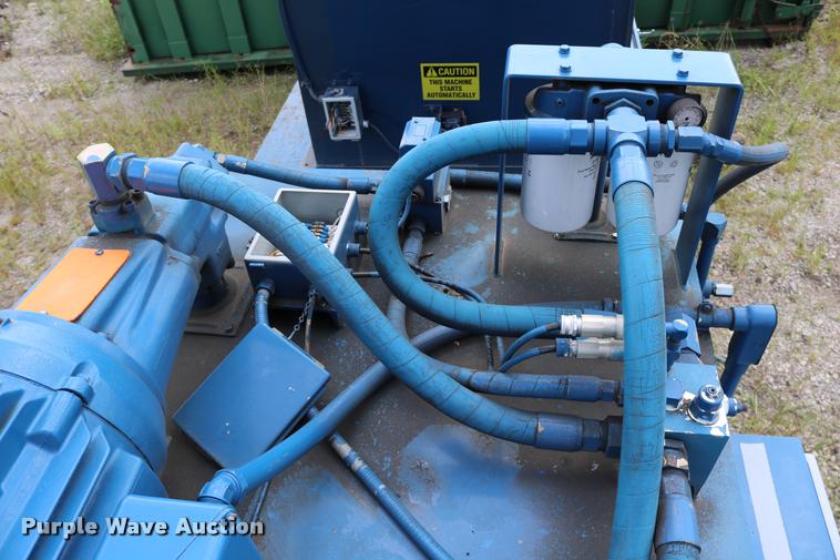 image for item DD0180 1995 Cram-A-Lot HX72 cardboard baler