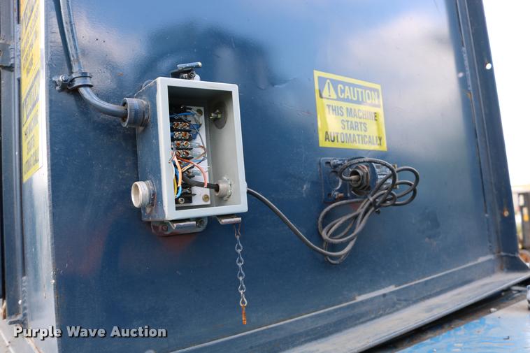 image for item DD0180 1995 Cram-A-Lot HX72 cardboard baler