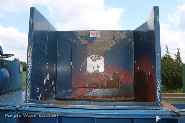 image for item DD0180 1995 Cram-A-Lot HX72 cardboard baler