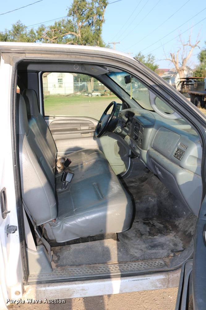 image for item DD0197 2002 Ford F250 Super Duty SuperCab pickup truck