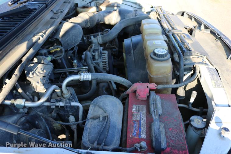 image for item DD0197 2002 Ford F250 Super Duty SuperCab pickup truck