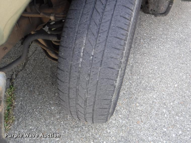 image for item DD0856 2002 Ford F150 XLT SuperCab pickup truck