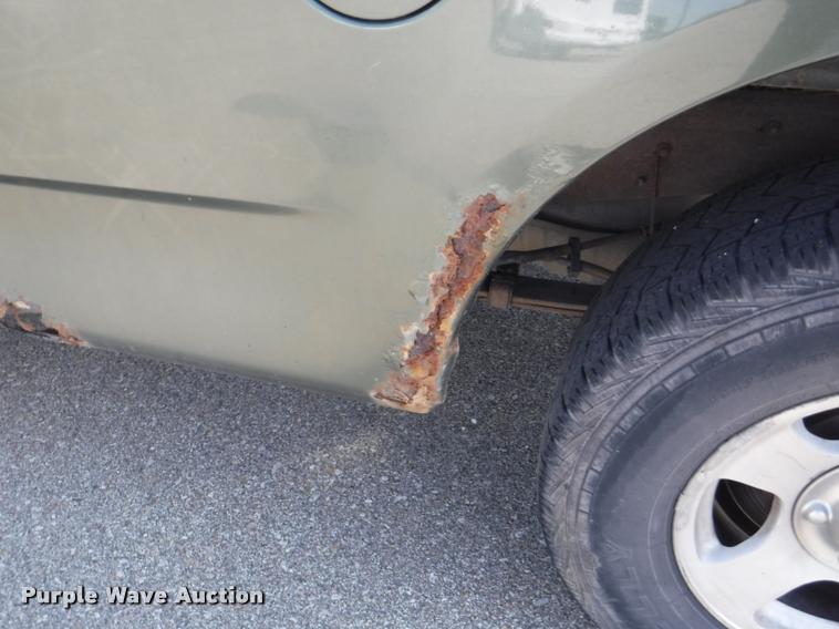 image for item DD0856 2002 Ford F150 XLT SuperCab pickup truck