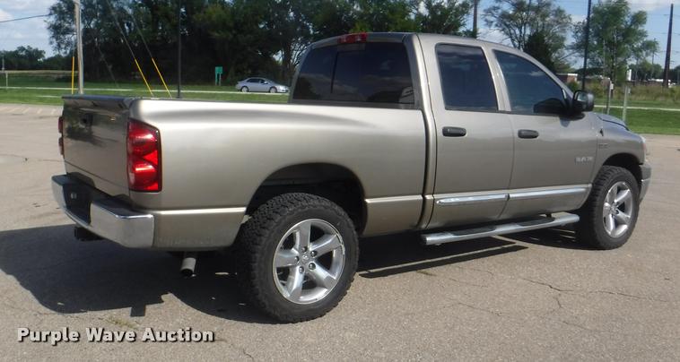 image for item DD0861 2008 Dodge Ram 1500 Quad Cab pickup truck