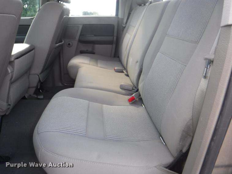 image for item DD0861 2008 Dodge Ram 1500 Quad Cab pickup truck