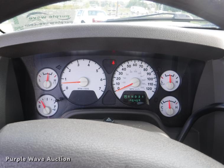 image for item DD0861 2008 Dodge Ram 1500 Quad Cab pickup truck