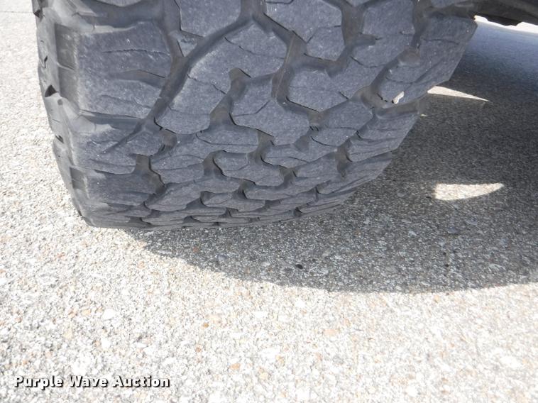 image for item DD0861 2008 Dodge Ram 1500 Quad Cab pickup truck