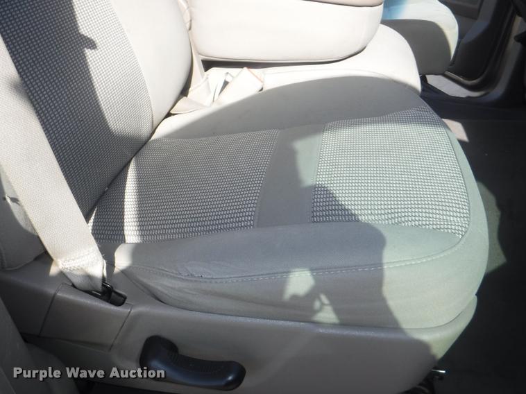 image for item DD0861 2008 Dodge Ram 1500 Quad Cab pickup truck