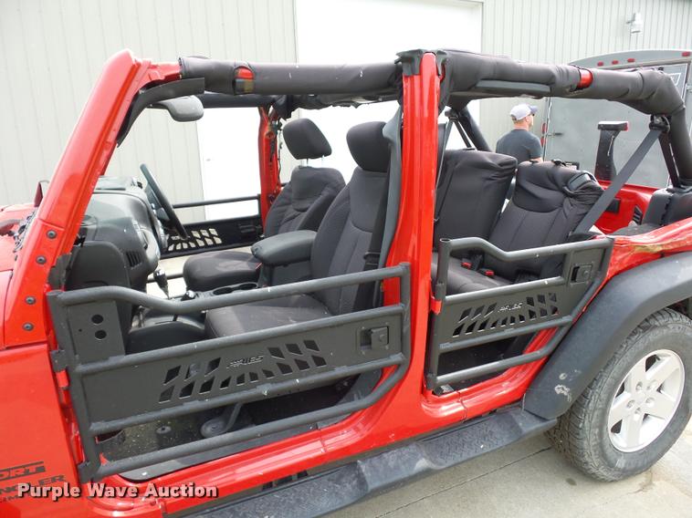 image for item DD1514 2016 Jeep Wrangler SUV