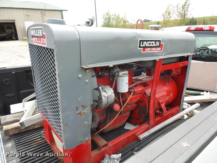 image for item DD1515 Lincoln SA-200 arc welder