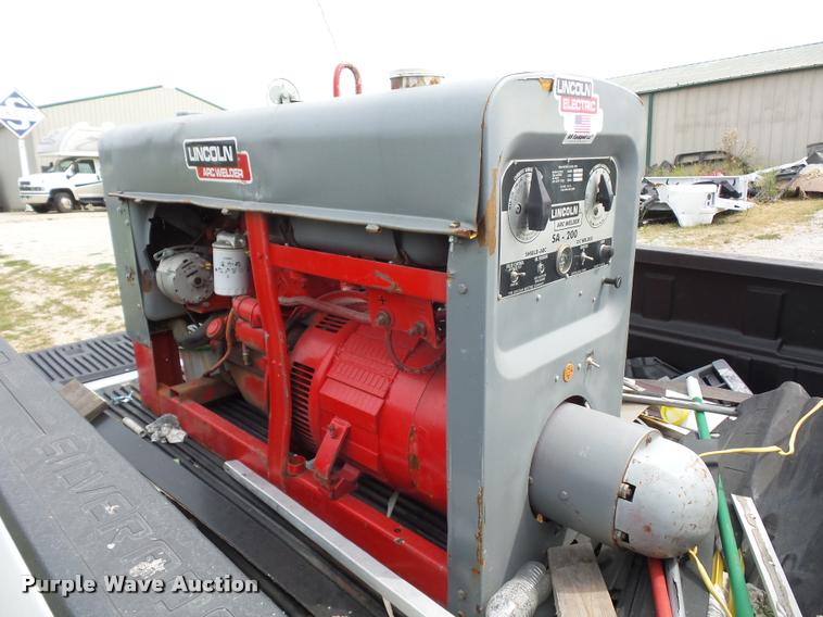 image for item DD1515 Lincoln SA-200 arc welder
