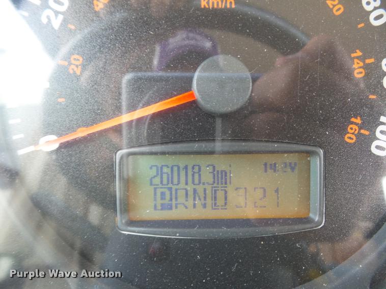 image for item DD1516 2005 National Dolphin RV