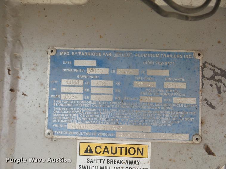 image for item DD1517 2001 Exiss horse trailer