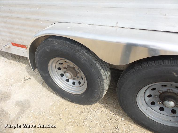 image for item DD1517 2001 Exiss horse trailer