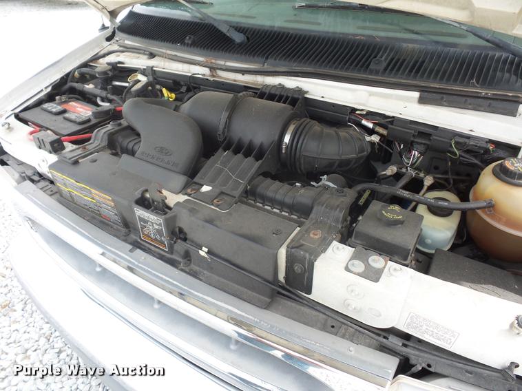 image for item DD1518 2001 Ford Econoline E450 Coachmen Pathfinder RV