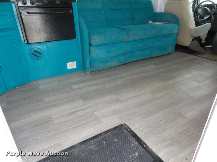 image for item DD1518 2001 Ford Econoline E450 Coachmen Pathfinder RV