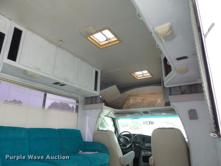 image for item DD1518 2001 Ford Econoline E450 Coachmen Pathfinder RV